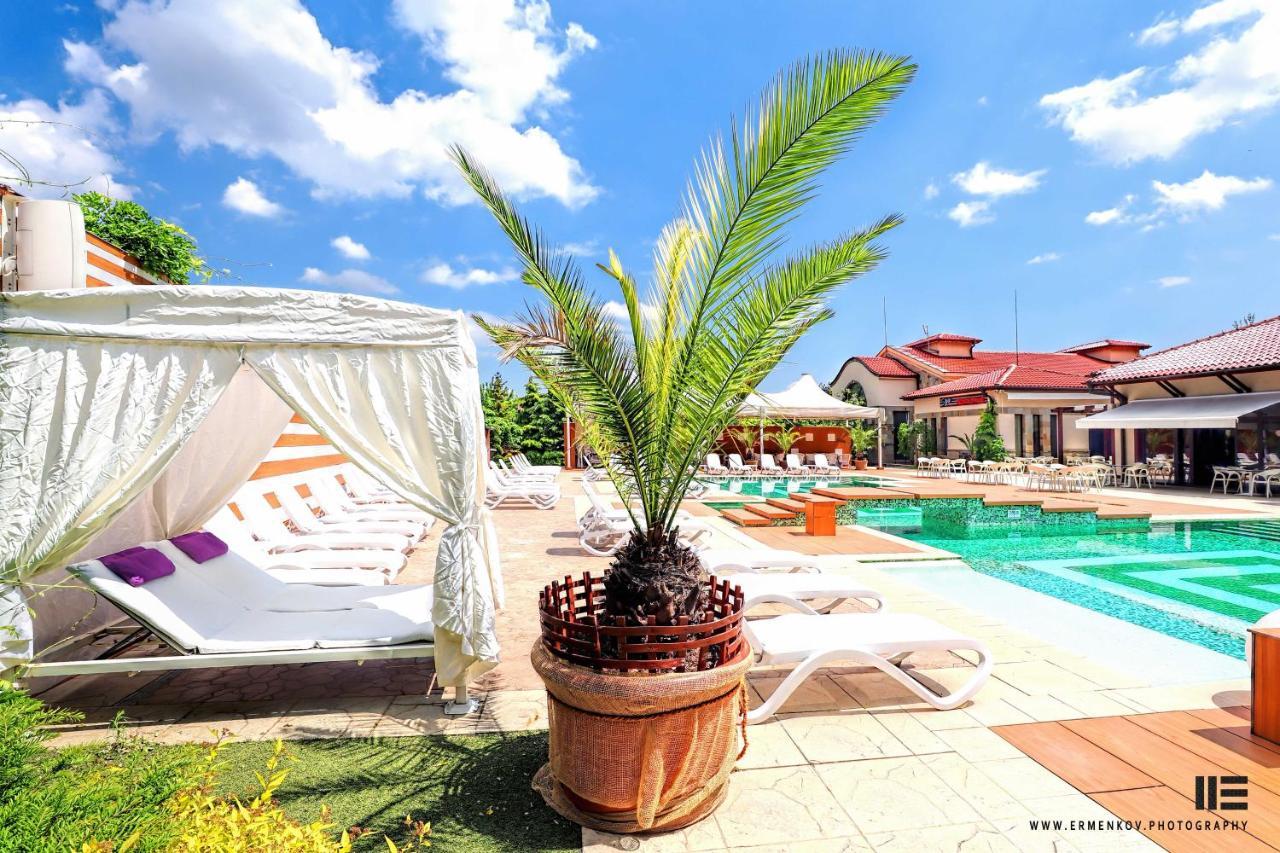 Tsarsko Selo Spa Hotel Sofia Exterior photo