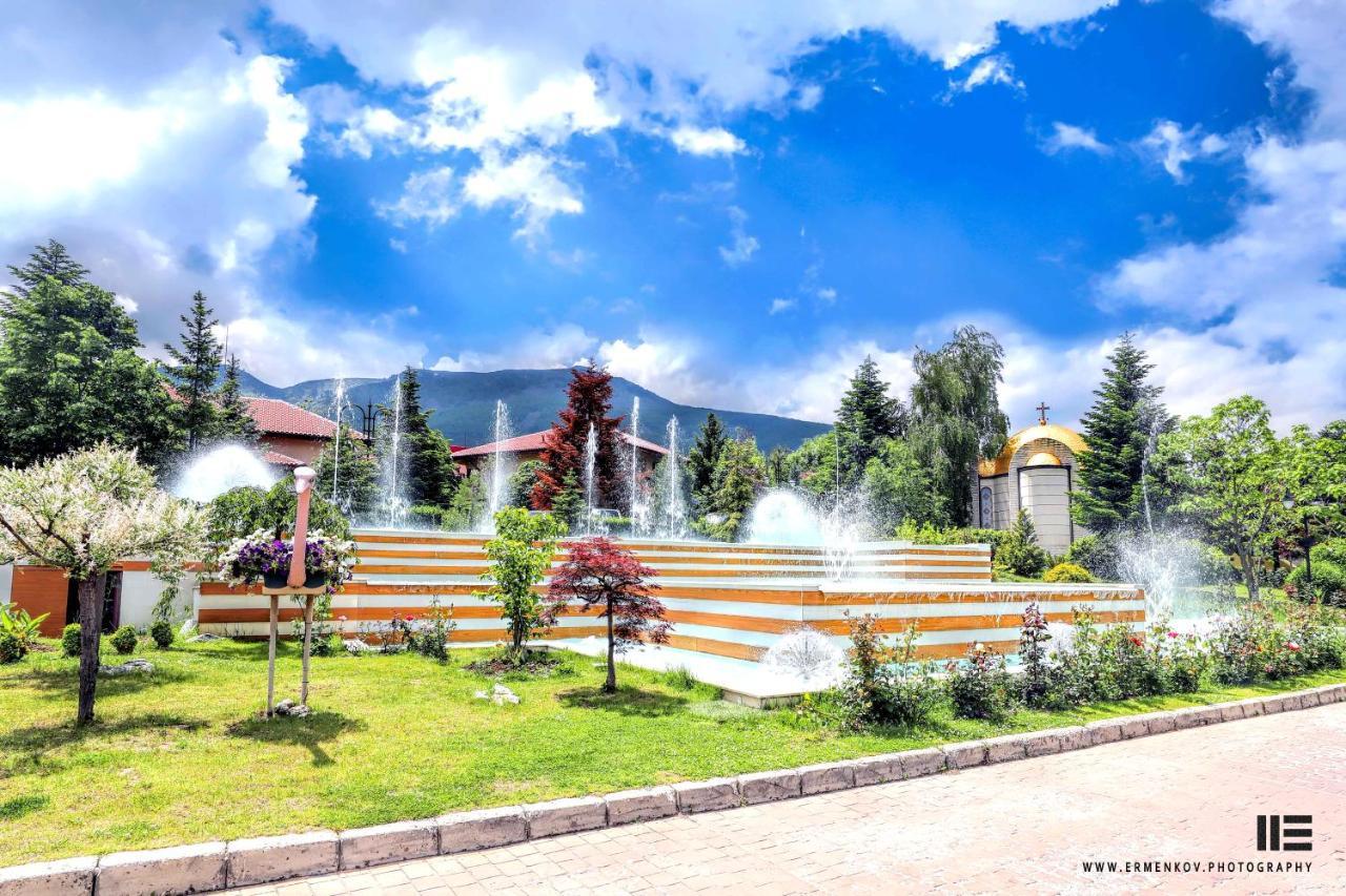 Tsarsko Selo Spa Hotel Sofia Exterior photo